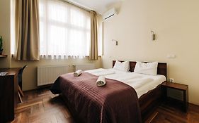 Sasone & Sas Two & Sas Ho